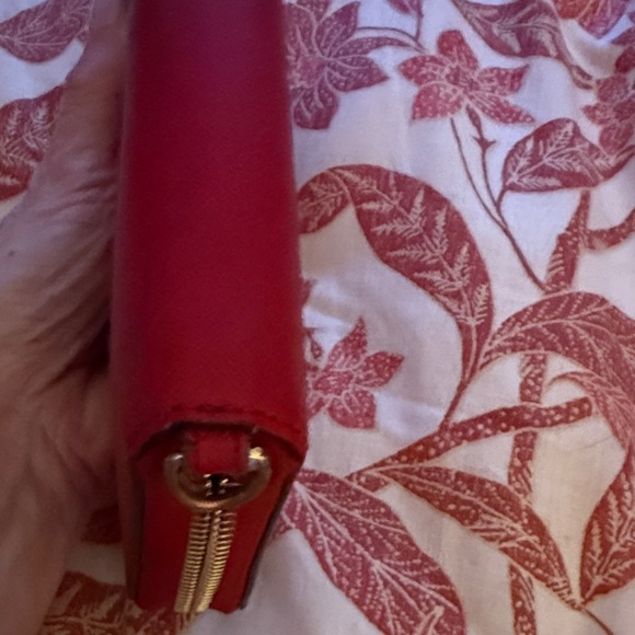 Michael Kors Crimson Zip-Around Wallet - Picture 6 of 9